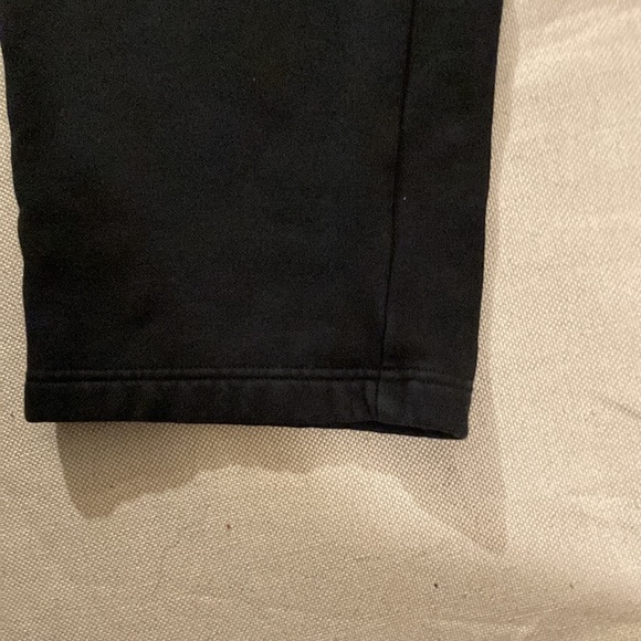 black puma lounge joggers size large - Picture 3 of 5